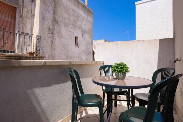 Tipica casa nel pieno centro storico di Castrignano.